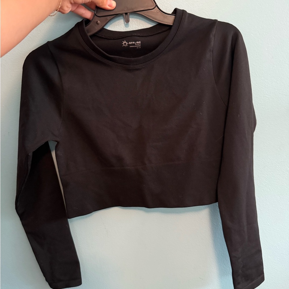Offline by Aerie Long Sleeve Cropped Black Top